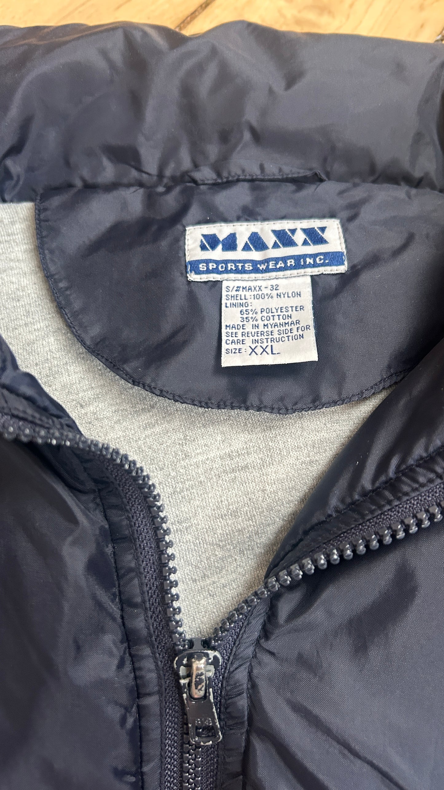 Vintage Tommy Hilfiger Windbreaker - XXL