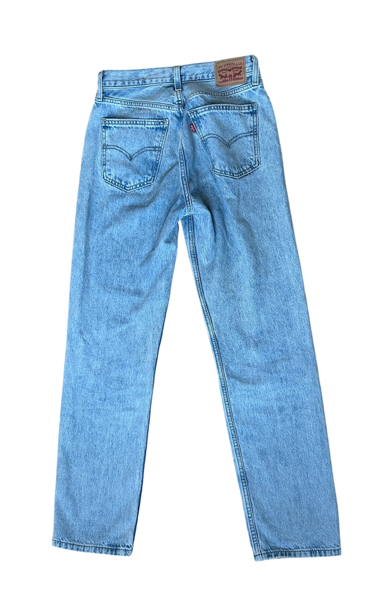 Women’s Levi Low Pro Straight Denim - 26x31 - Quick Thrifts
