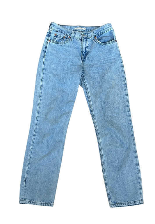 Women’s Levi Low Pro Straight Denim - 26x31 - Quick Thrifts