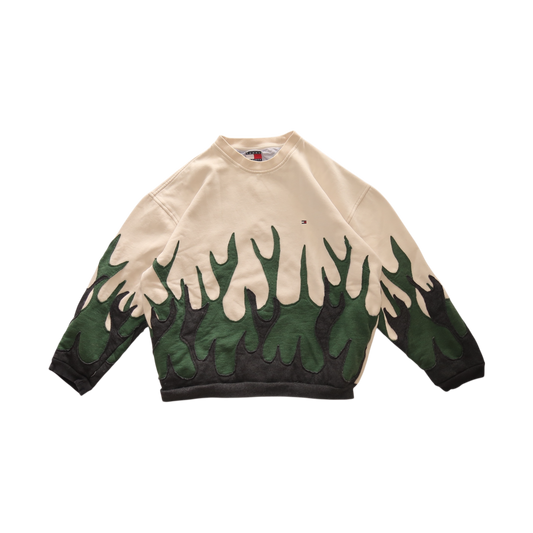 Hilfiger Patch Crew - XL - Quick Thrifts